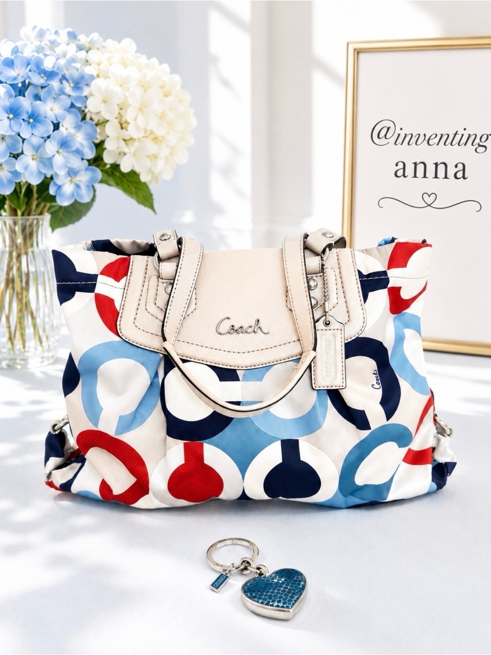 Multicolor Circle-Print Design Canvas Tote Cream Metallic Trim & Locket Keychain